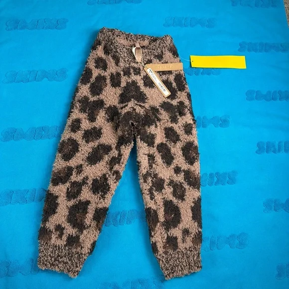 🐆✨ NWT SKIMS Cozy Fair Isle Kids Jogger | Size 2T/3T ✨🐆 - Picture 3 of 5